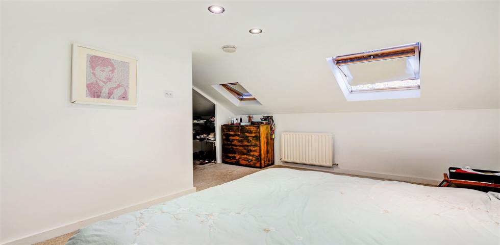 			2 Bedroom, 1 bath, 1 reception Flat			 Tavistock Crescent, PORTOBELLO/WESTBOURNE PARK